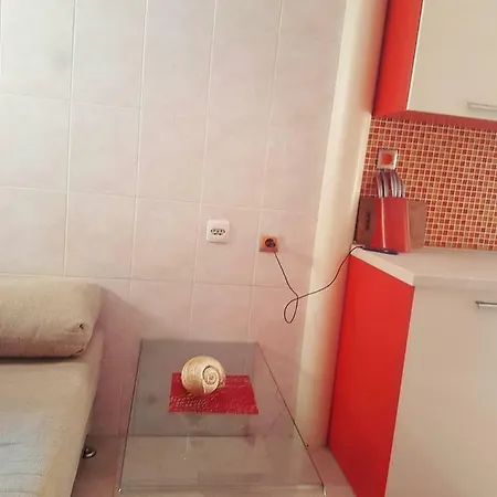 New Center Varos شقة سبليت